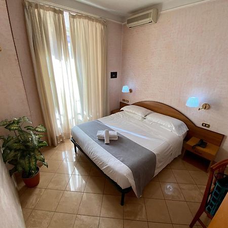 Hotel Resi روما المظهر الخارجي الصورة
